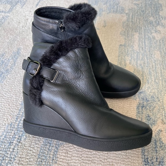 AQUATALIA LEATHER CAMERON FUR TRIM WEDGE BOOTIES SIZE 9 EUC - Picture 13 of 13